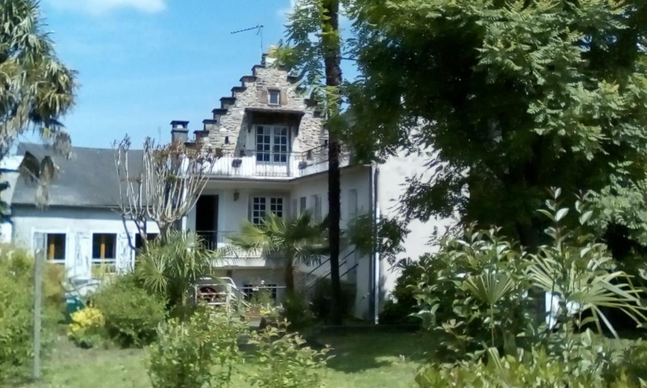 Chambres D'Hotes L'Oustal Oloron-Sainte-Marie Exterior photo